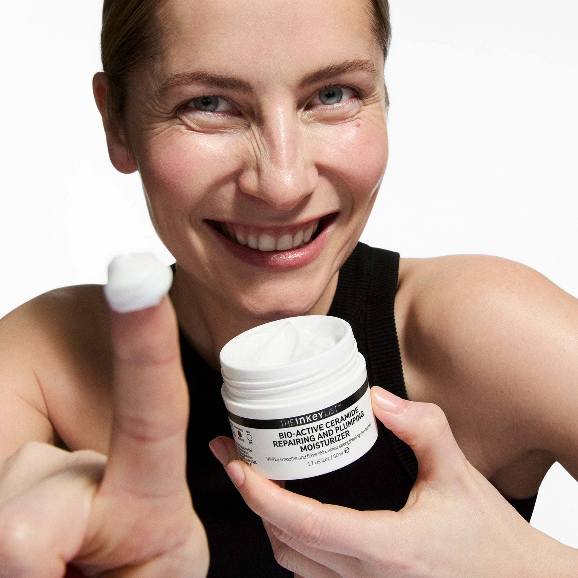 bio-active-ceramide-moisturizer-k2 Bio-Active_Model_2000x2000_7b381857-d412-4a9c-beec-0c29b7cc157b.jpg